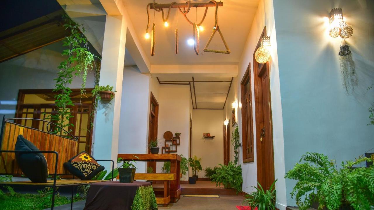 Menara Green Inn Dambulla Buitenkant foto