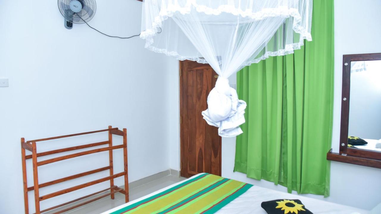 Menara Green Inn Dambulla Buitenkant foto