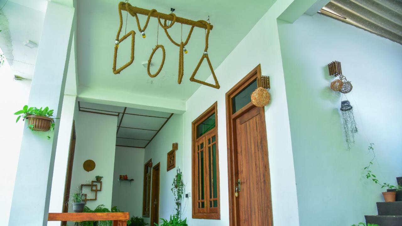 Menara Green Inn Dambulla Buitenkant foto